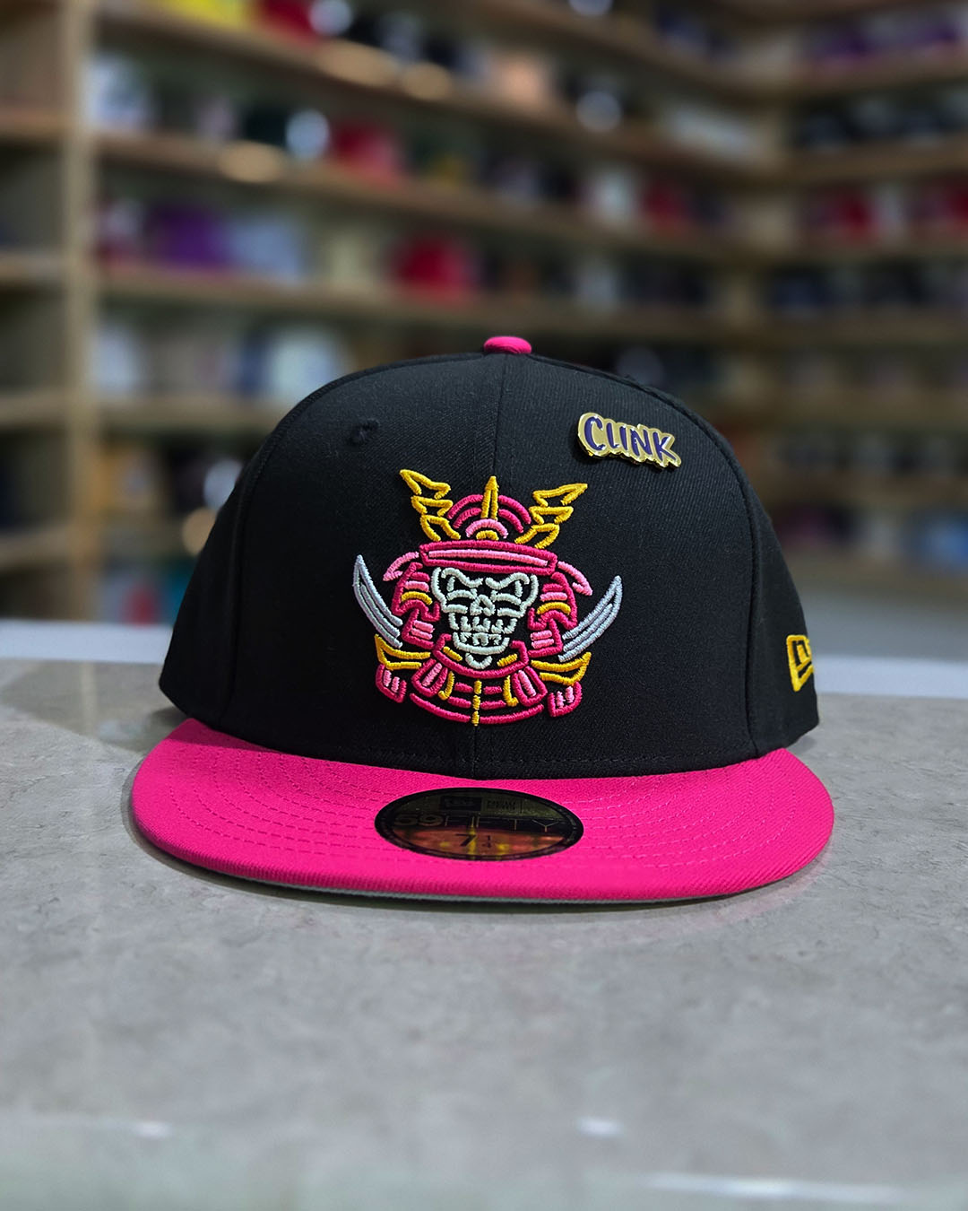 The Clink Room - 59FIFTY Neón Samurái