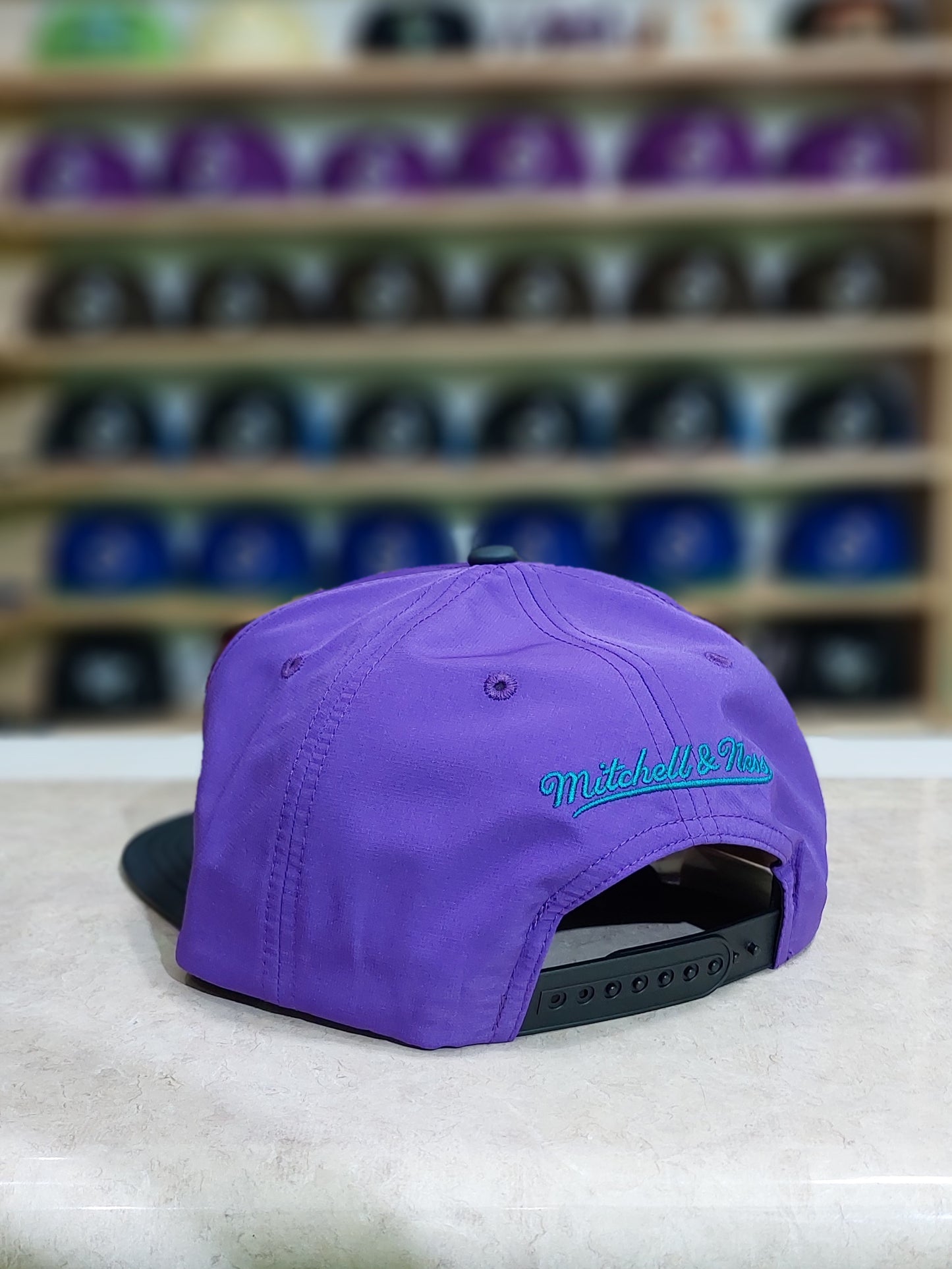 Charlotte Hornets - Snapback Heat Up Mitchell & Ness