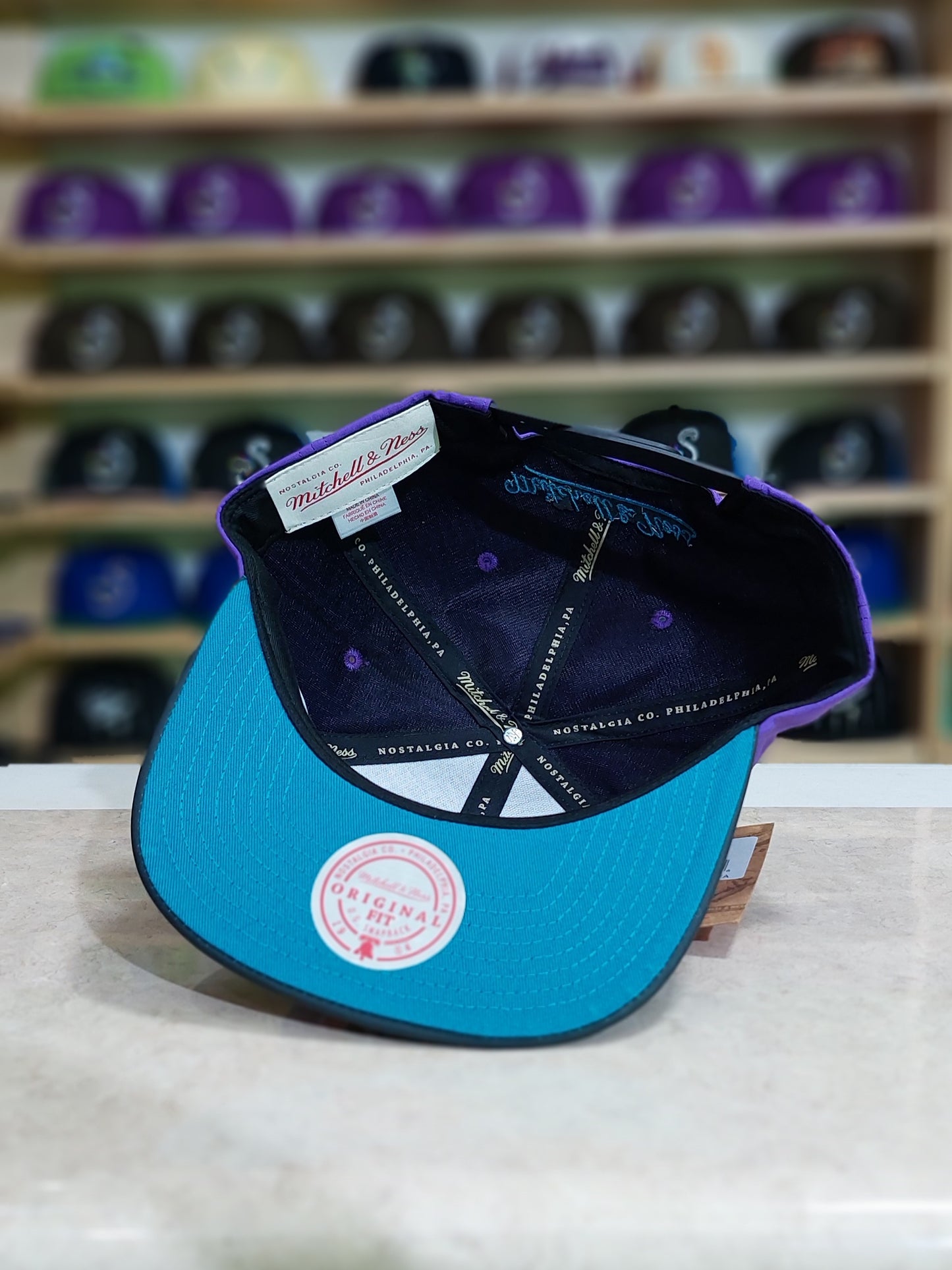 Charlotte Hornets - Snapback Heat Up Mitchell & Ness