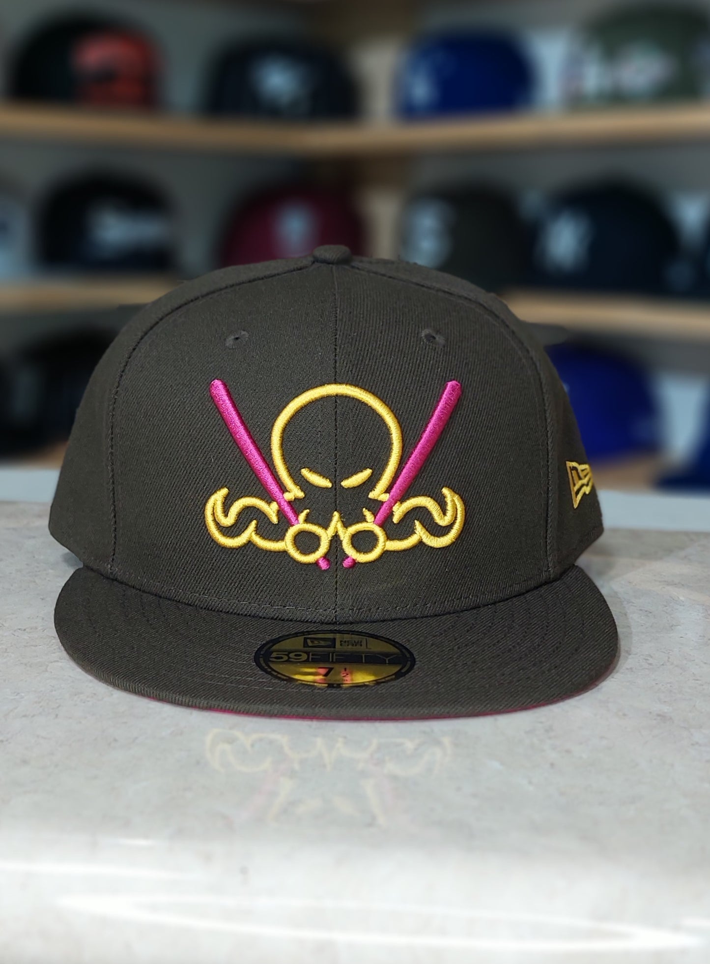 Dionic x New Era Europe - 59FIFTY OctoSlugger Retro Pop