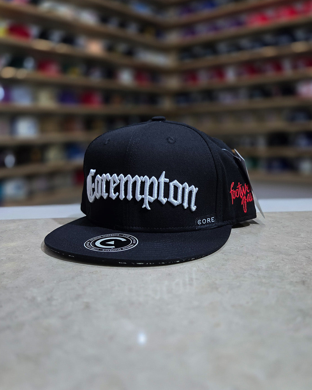 Core Footwear - Snapback Corempton